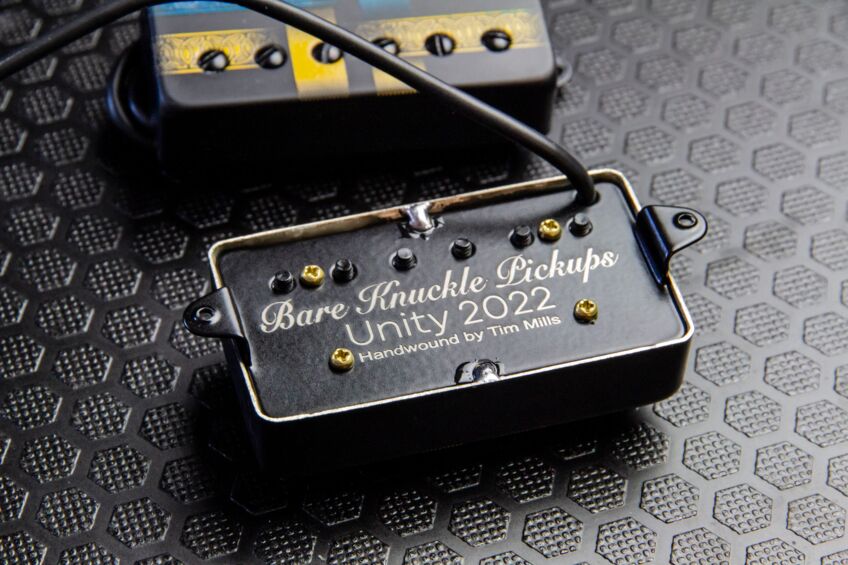 unity humbuckers blue and yellow effect