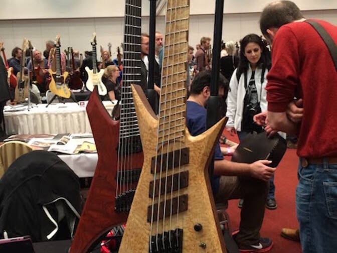 Devils Choice Guitars Holy Grail Guitar Show