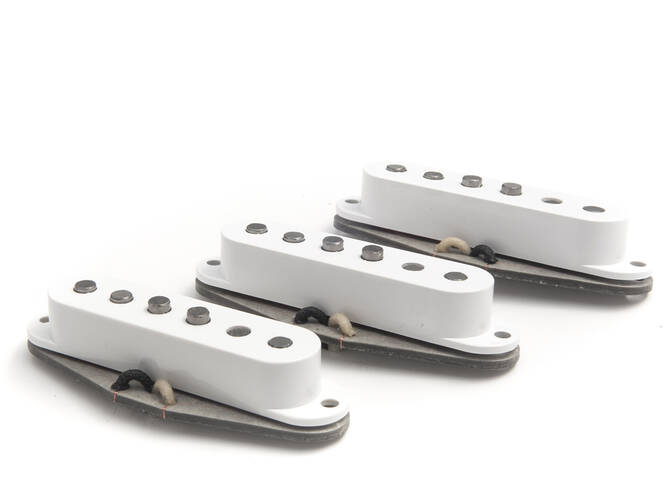 Bare Knuckle Slow Hand Strat Set