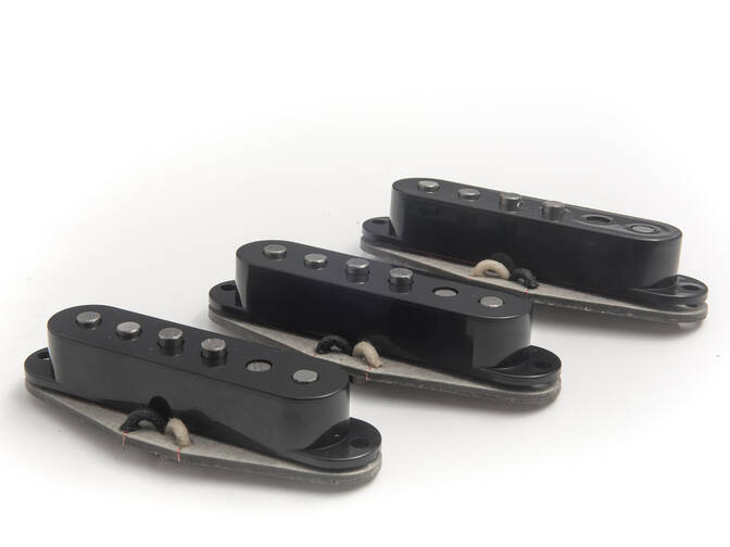 Bare Knuckle Trilogy Suite Strat Set Review