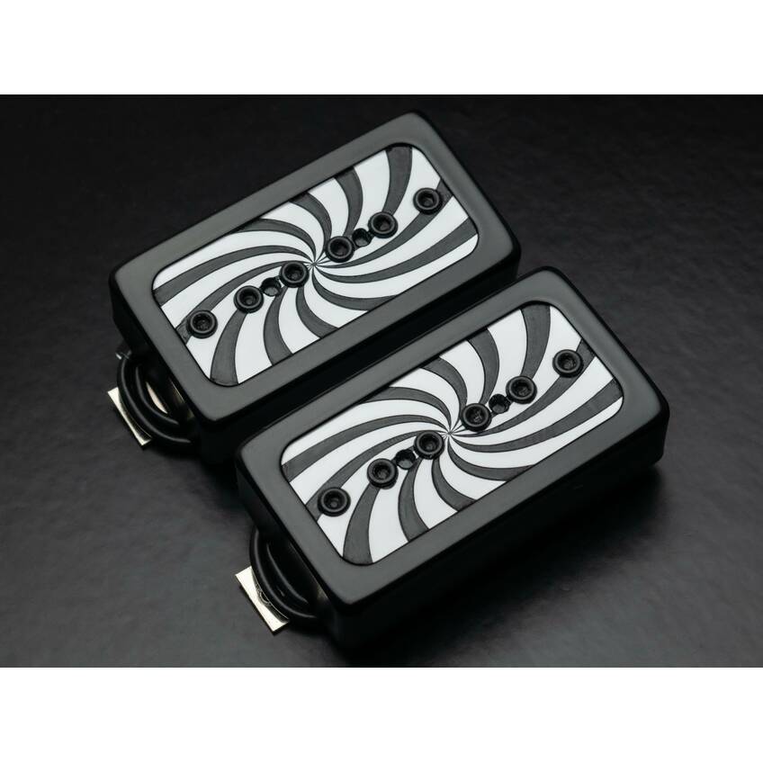 Special Edition Nantucket Humbucker Sized P90 Set Black / White